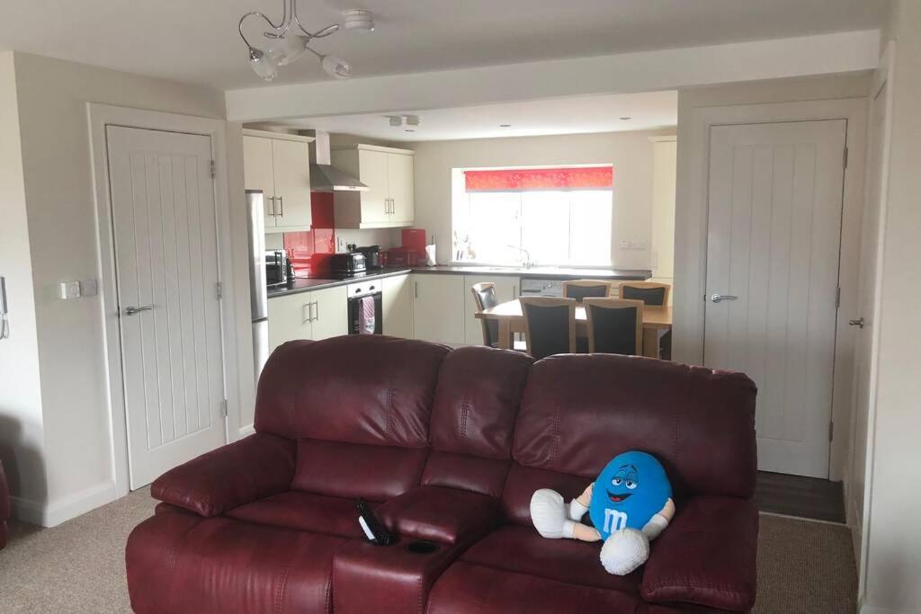 Beautiful Sea View, Entire 2 Bed Apartment, Centre West Beachview Apartment Portrush