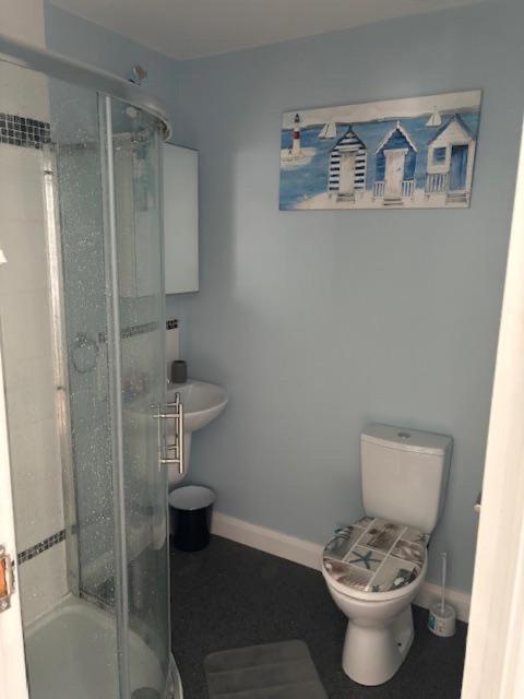 Beautiful Sea View, Entire 2 Bed Apartment, Centre West Beachview * Portrush